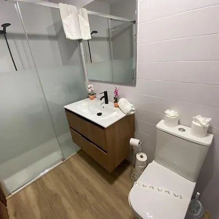 Casa Gueeli 1a133 By R2r Consulting דירה